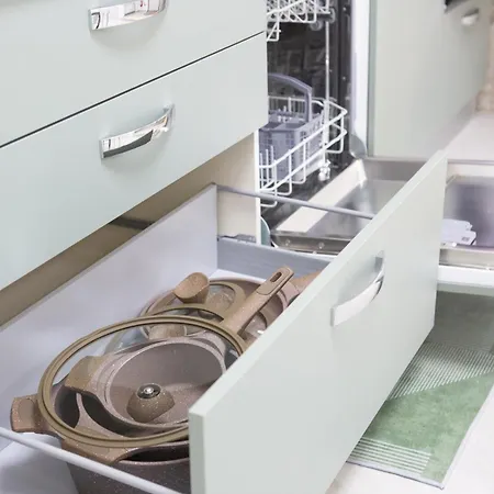 Sunny's - 8min From Colosseum