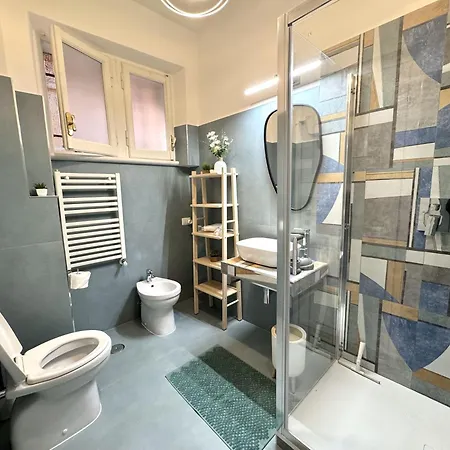 Sunny's - 8min From Colosseum Apartment *
